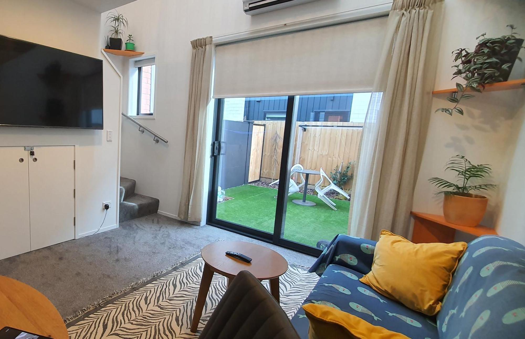 Modern Loft In Christchurch Cbd With Private Courtyard Екстер'єр фото
