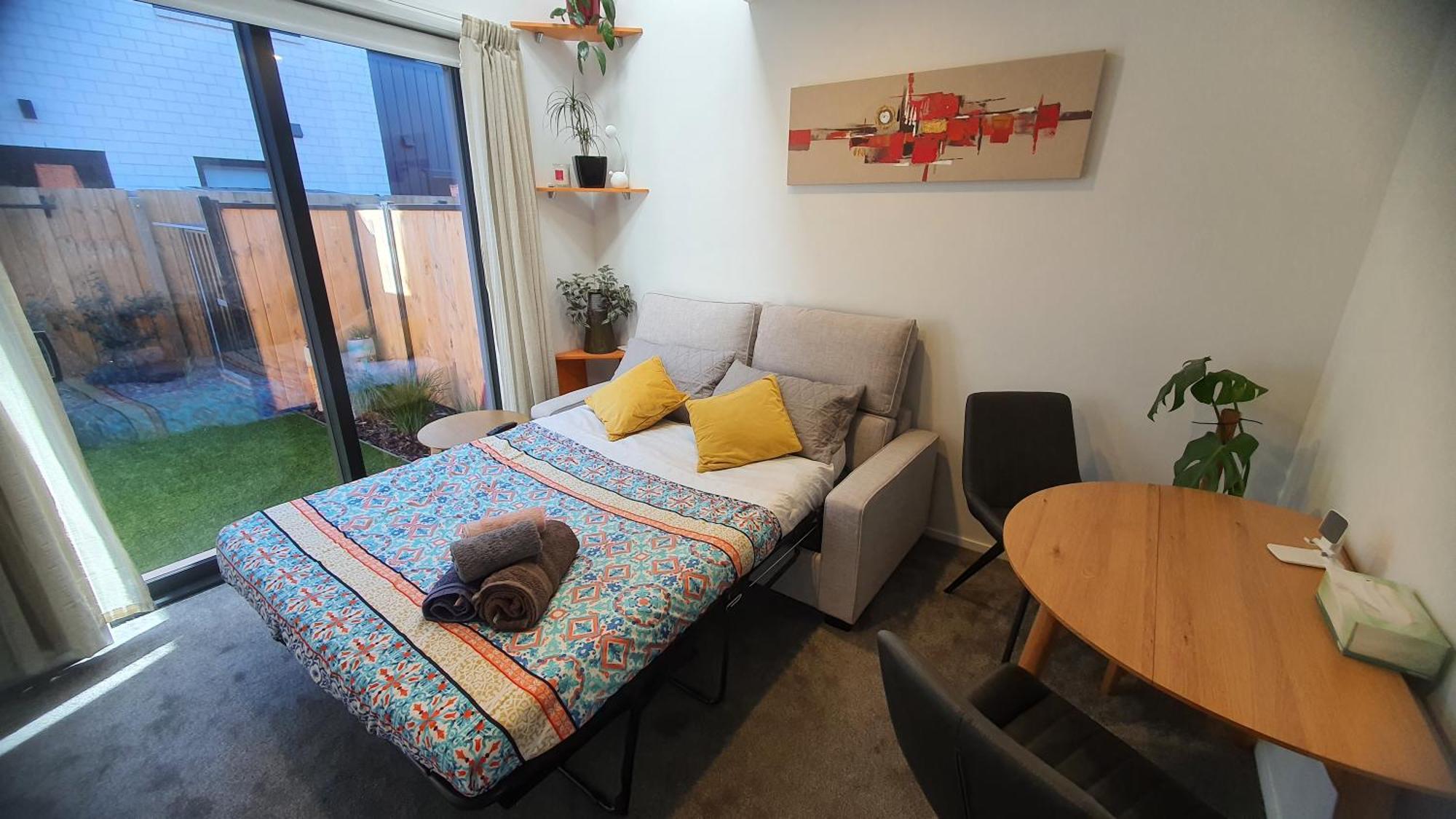 Modern Loft In Christchurch Cbd With Private Courtyard Екстер'єр фото