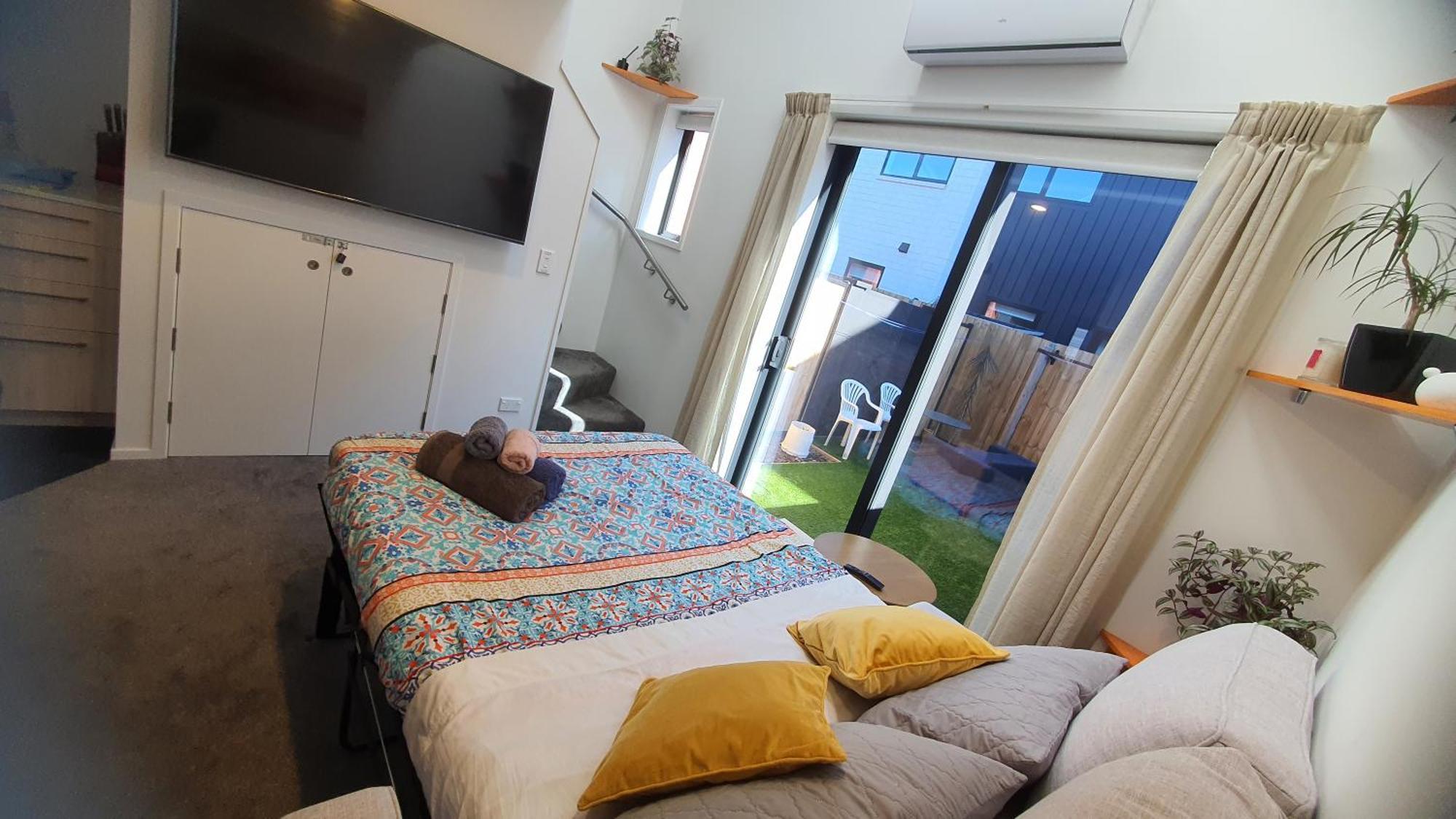 Modern Loft In Christchurch Cbd With Private Courtyard Екстер'єр фото
